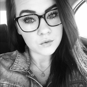 Meet your Posher, Paige